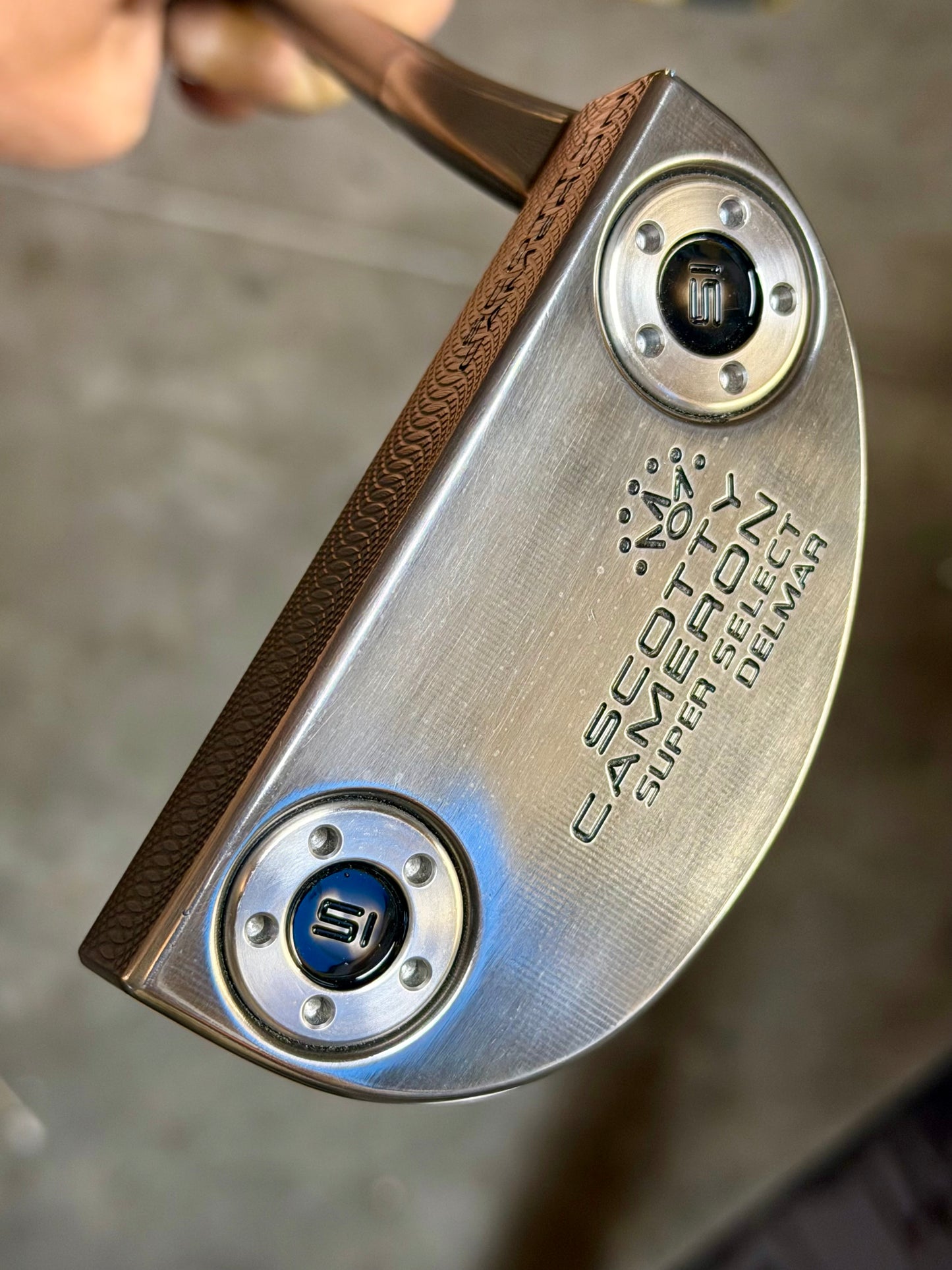 Scotty Cameron Del Mar 34” - murdered out - patina / smoke custom