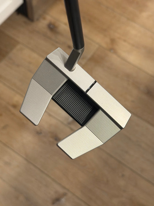 Custom Shop Phantom X5.5 BGT Blackout stability 34.5”