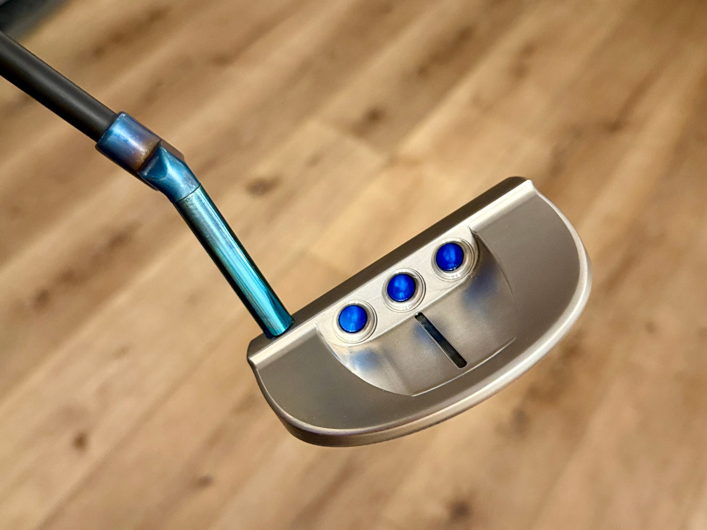 Blue PVD “knuckle-neck” GoLo n5 Limited Release - 34”