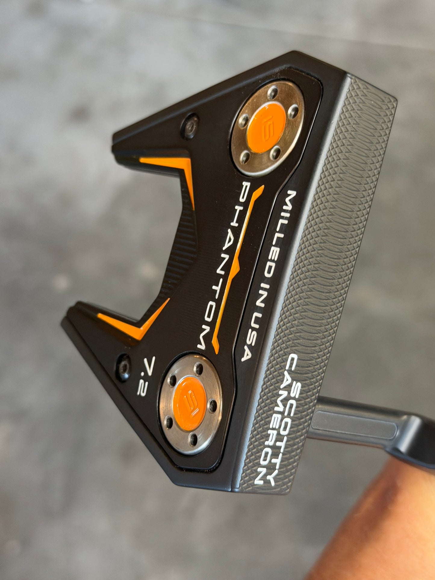 New Phantom 7.2 Scotty Cameron blackout/tangerine custom - grip choice 34.5”