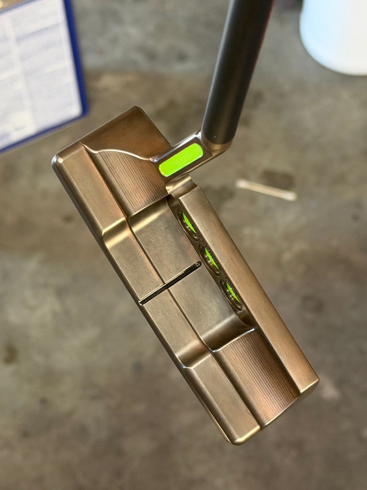 (New) Scotty Cameron Patina super select Newport 2.5 custom lime / leather 34.5”
