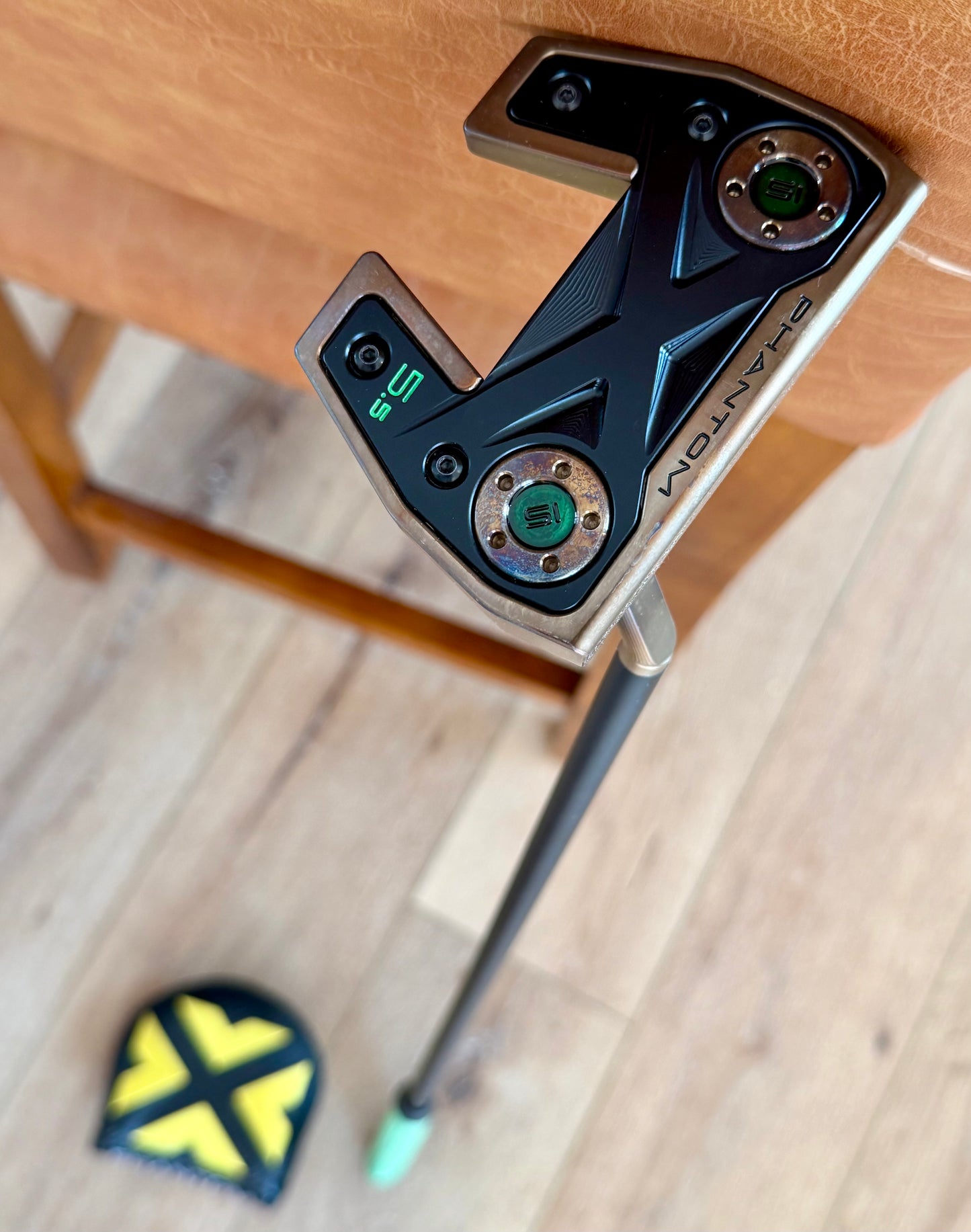 New phantom 5.5 candy green / gripmaster / black shaft 34”