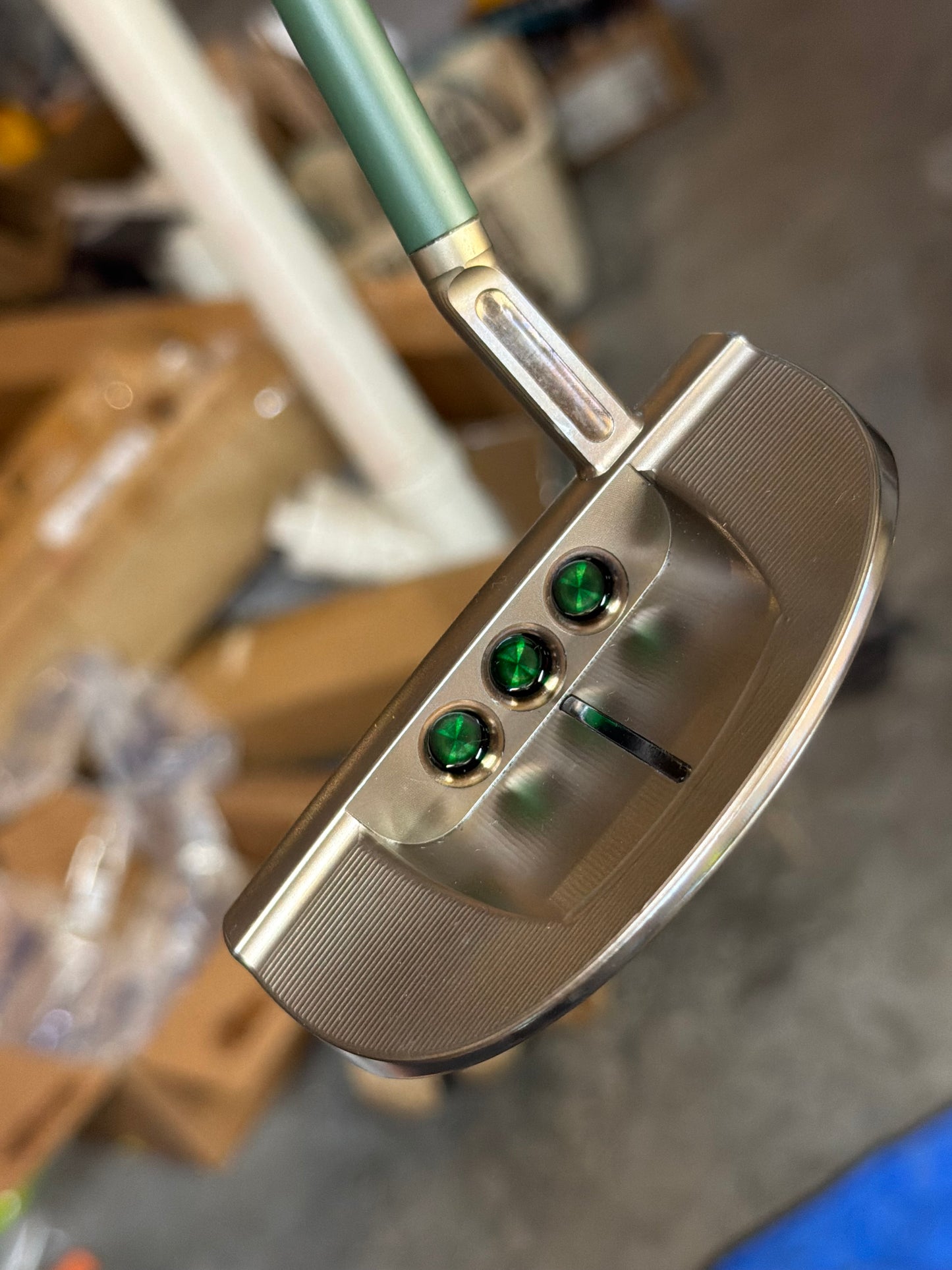 Gorgeous LEFTY Scotty Cameron GoLo 6.5 oil can Candy green + leather 34”