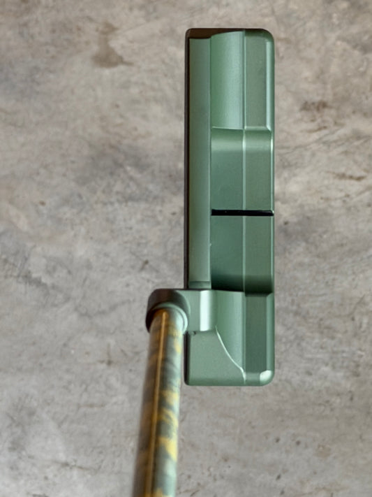 Newport 2 - eastern front / smoke - KBS + leather 34”