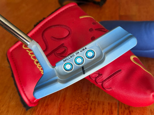 Custom Scotty Cameron Newport 2.5 + Patriot blue fade 34”