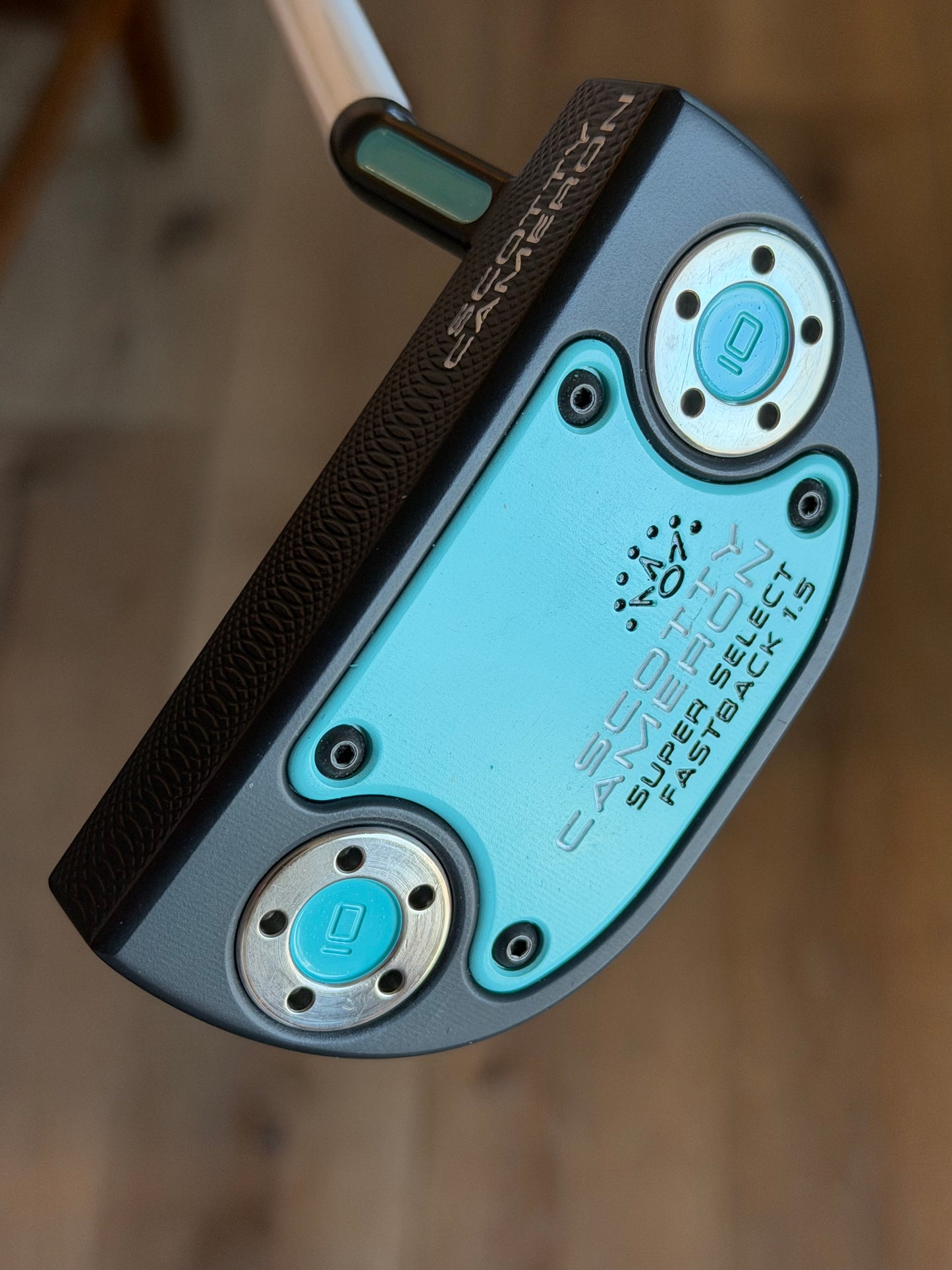 New Tiffany/black fastback 1.5 35”