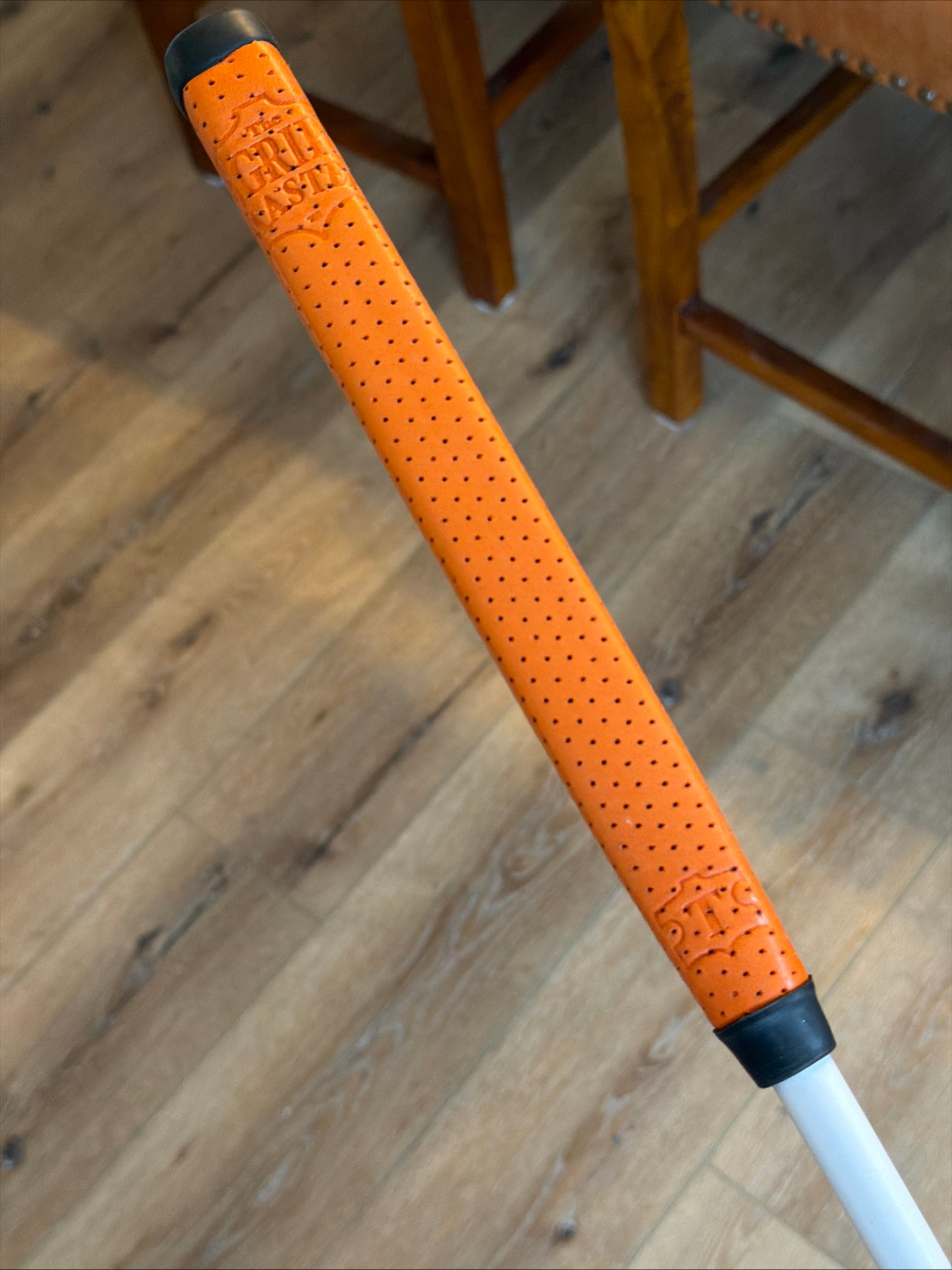 Laguna Select Gun Blue / Tangerine with Gripmaster grip/ HC 34.5”