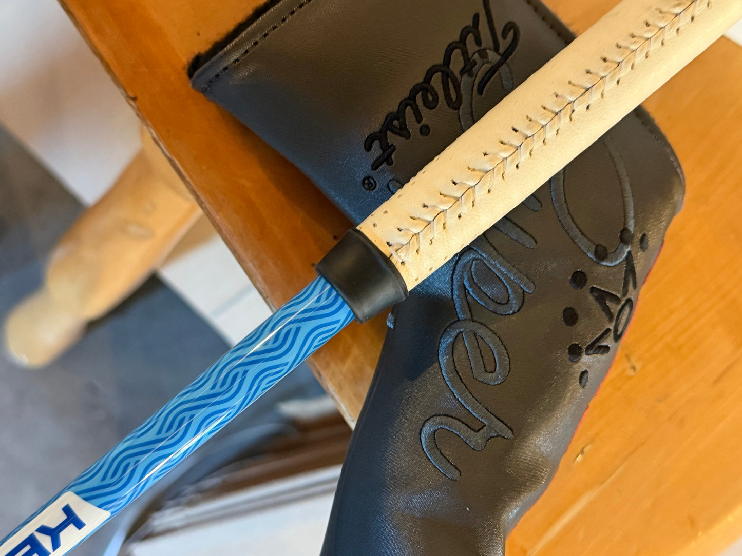 New super select Newport 2 Oil Can / KBS Blue Wave / white leather 34.5”