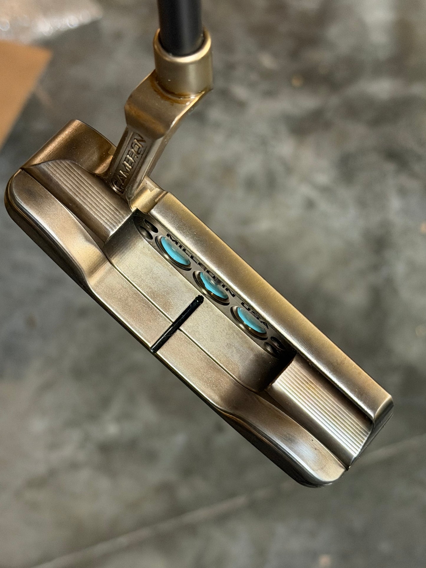 Scotty Cameron - studio style Newport - oil can / smooth copper / Tiffany 35”