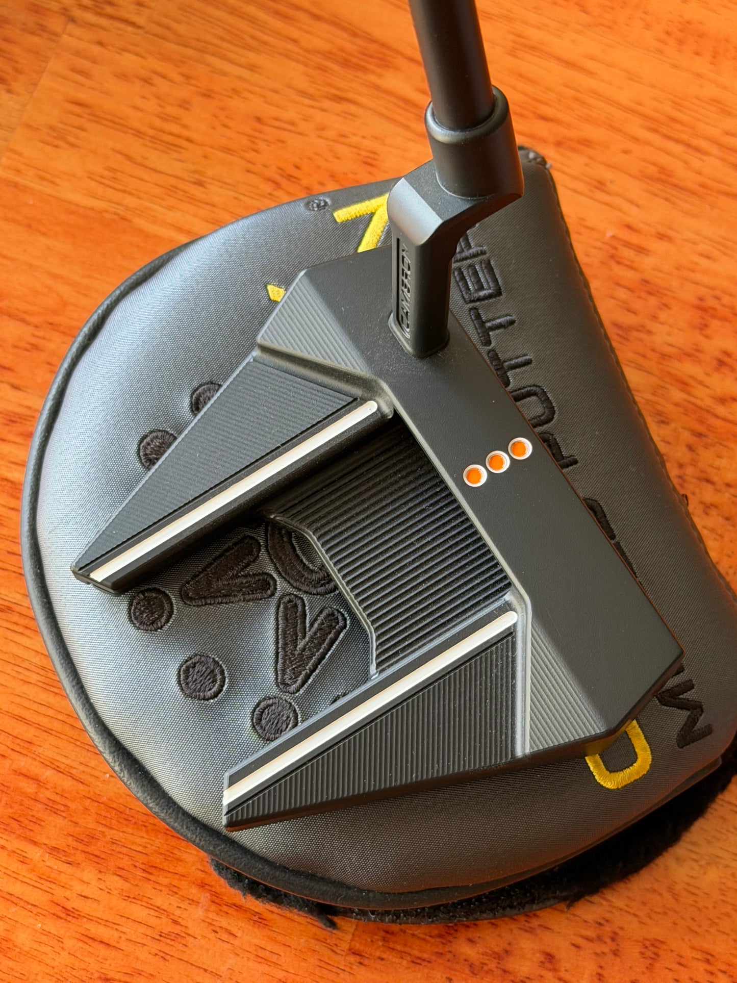 New Scotty Cameron phantom X7.2 - blackout / tangerine 34.5”