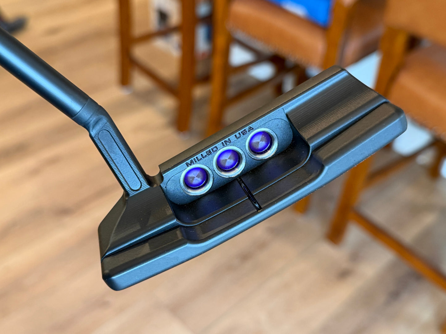 New super select Newport 2.5 blackout / 2x purple 34”