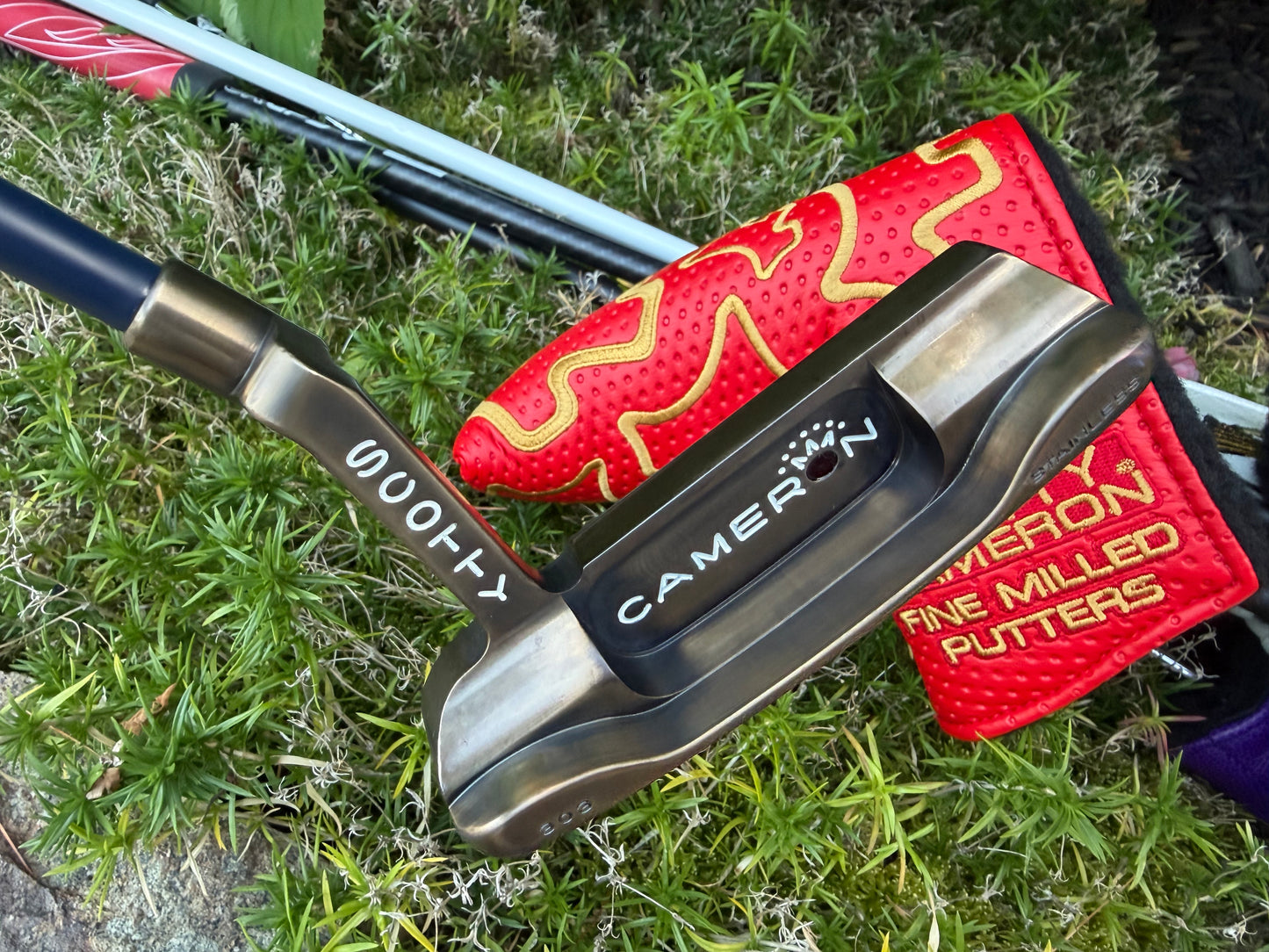 Scotty Cameron Newport Beach - Deep Oil Can - 003/100 USA Limited KBS 33.5”