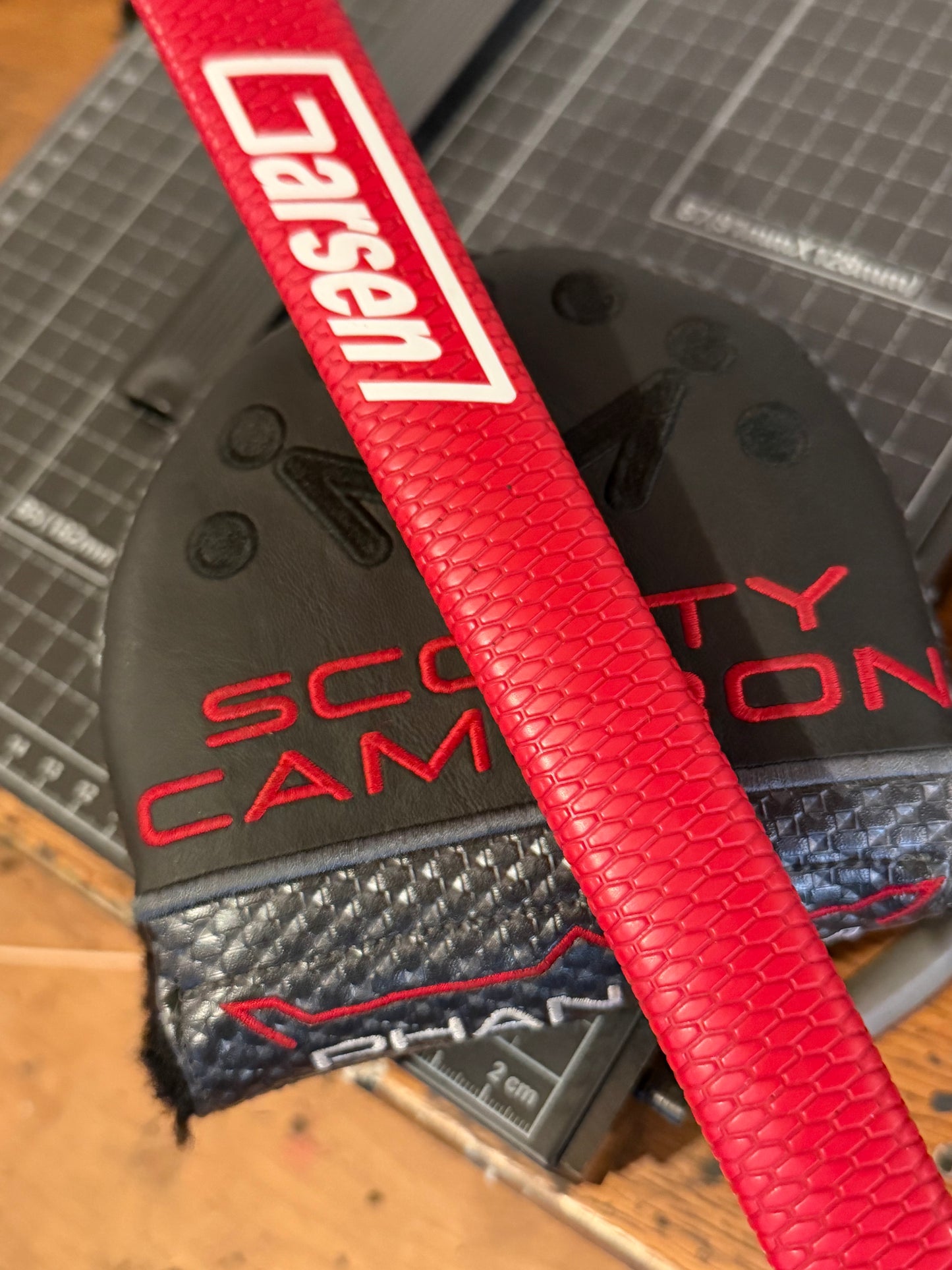 Scotty Cameron phantom 9.2R - KBS Carbon 155g - circle T - garsen 34”