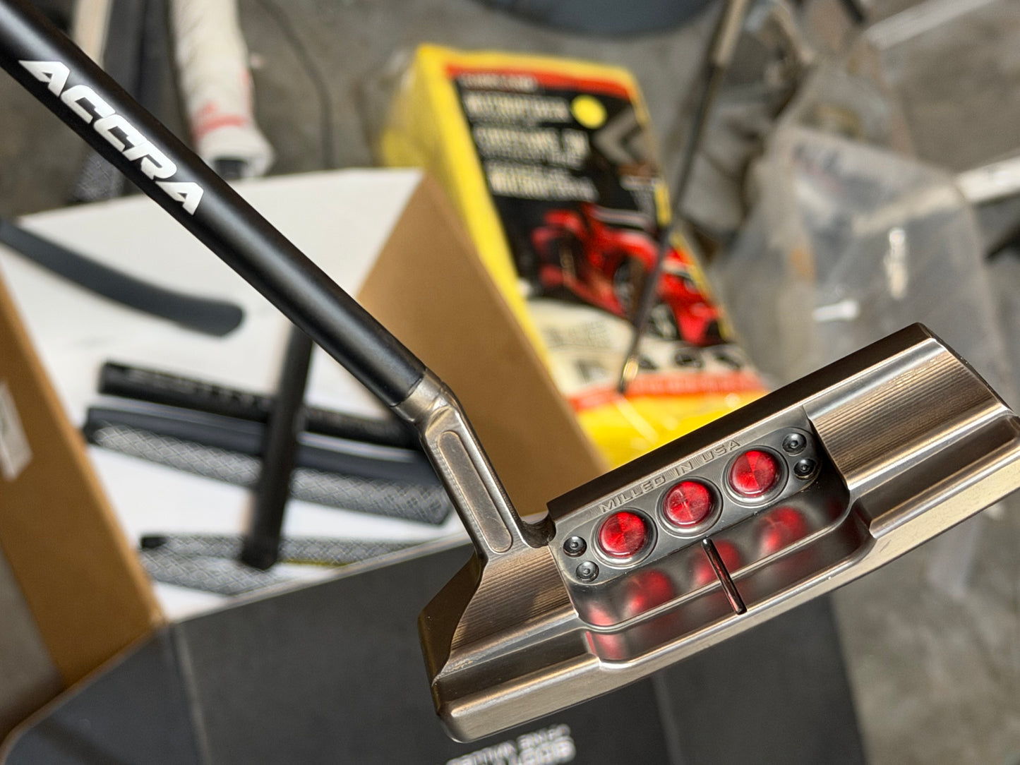 New Scotty Cameron studio style 2.5 + gunmetal / Accra Tour Z 34”