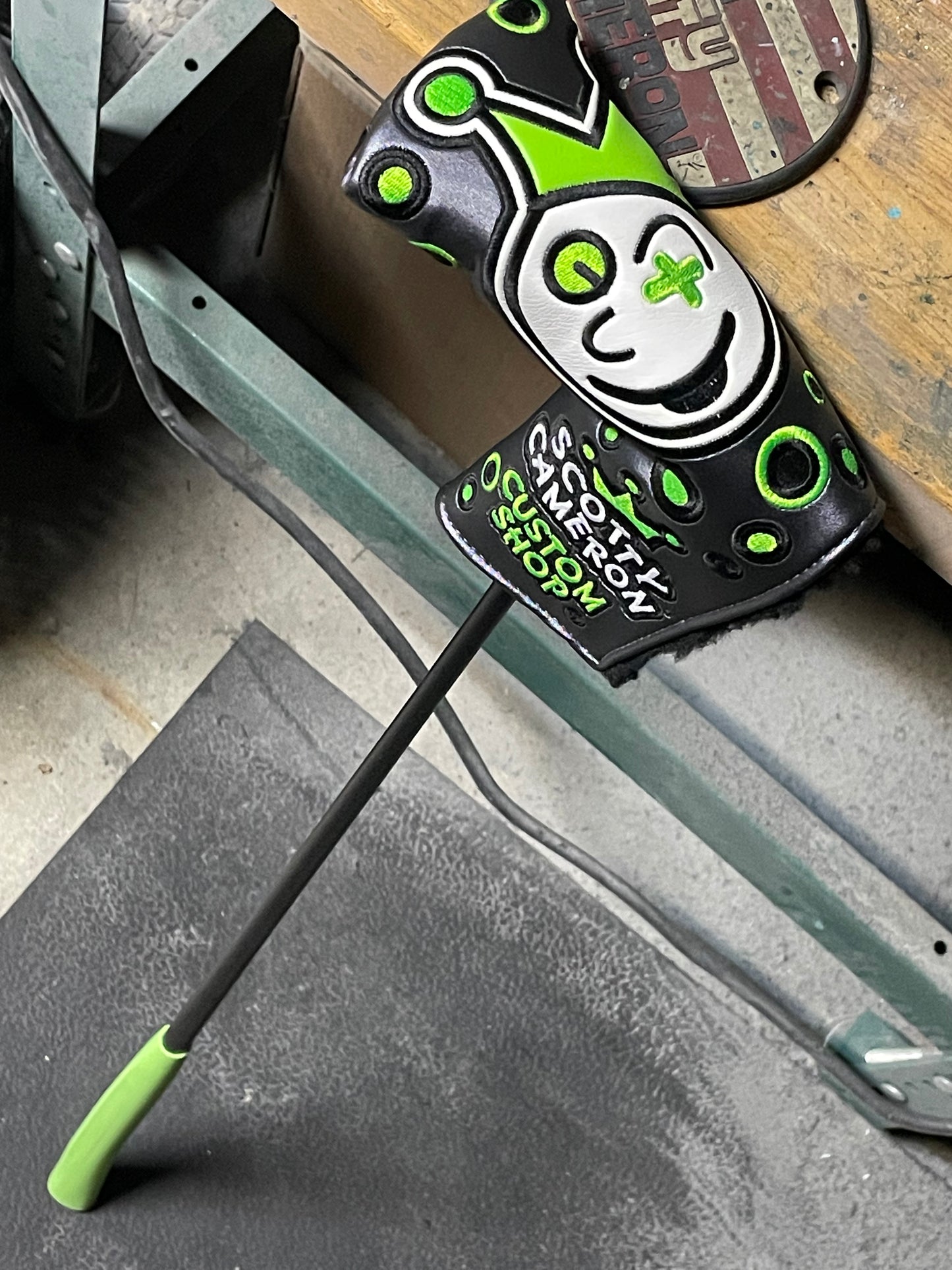 Scotty Cameron Santa Fe Classic - 1998 - blackout with lime green Jackpot Johnny!