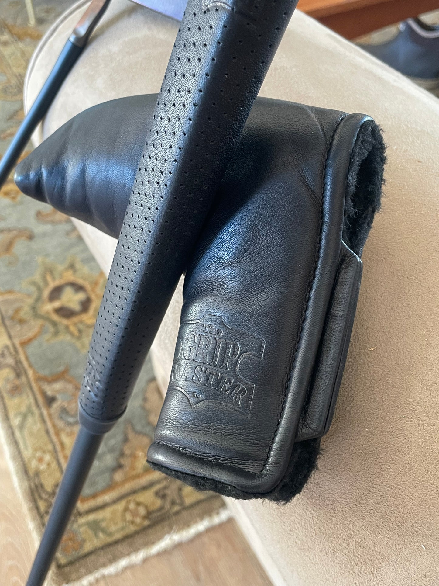 Scotty Laguna Studio Select 1.5 - oil can- 35" with limited black cabretta leather grip/cover