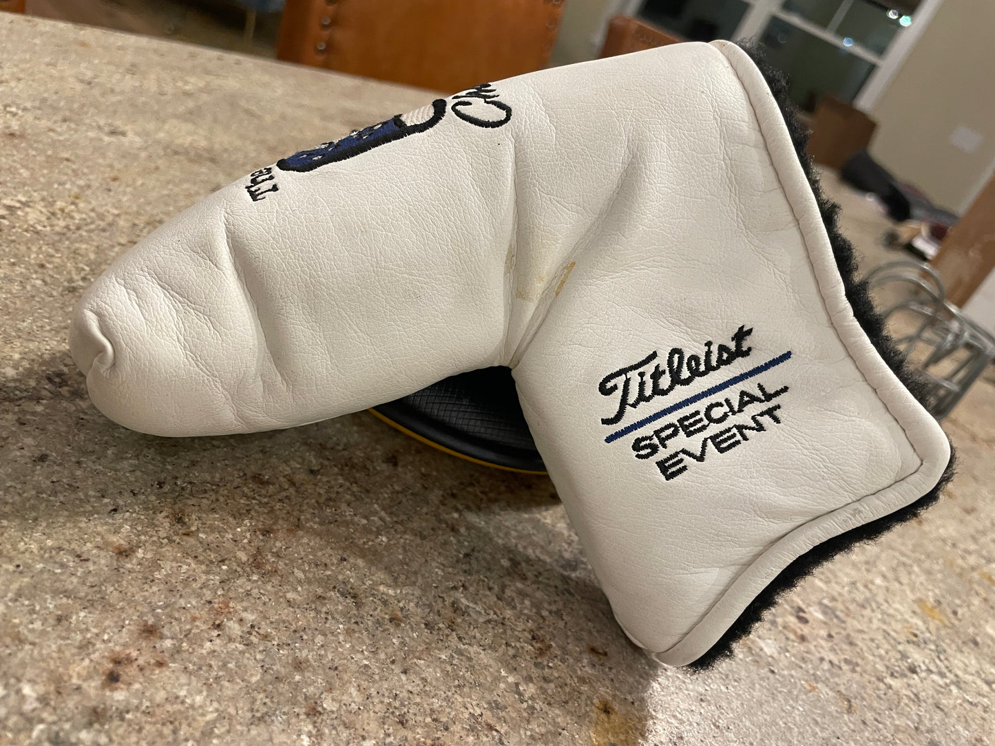 Studio Stainless 35" Newport 2 in 9.9/10 orig condition / KBS Graphite / Oil Can / Leather