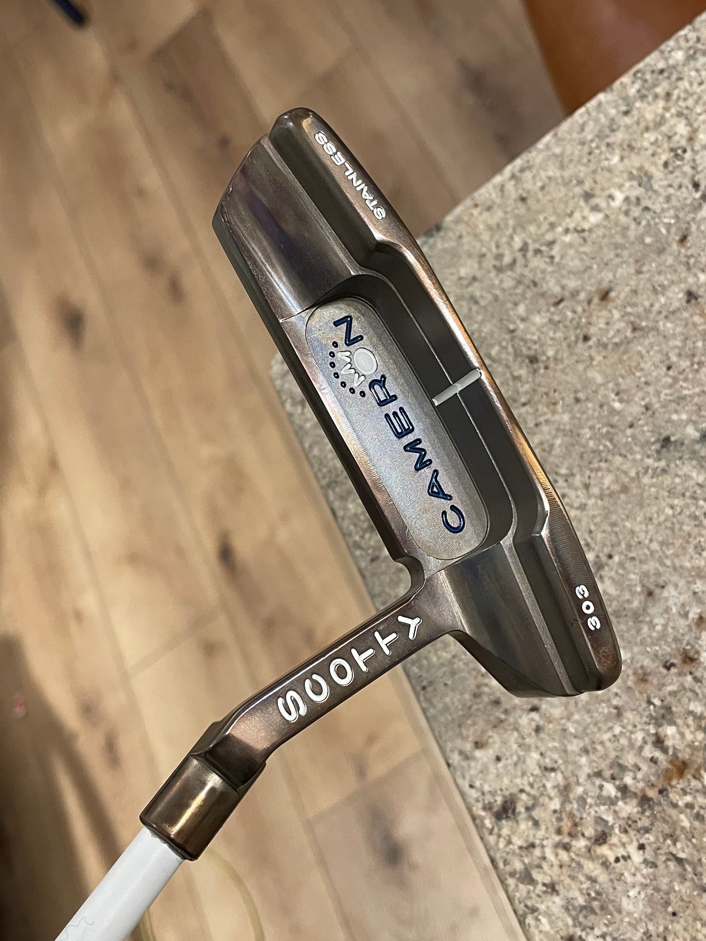 Studio Stainless 35" Newport 2 in 9.9/10 orig condition / KBS Graphite / Oil Can / Leather