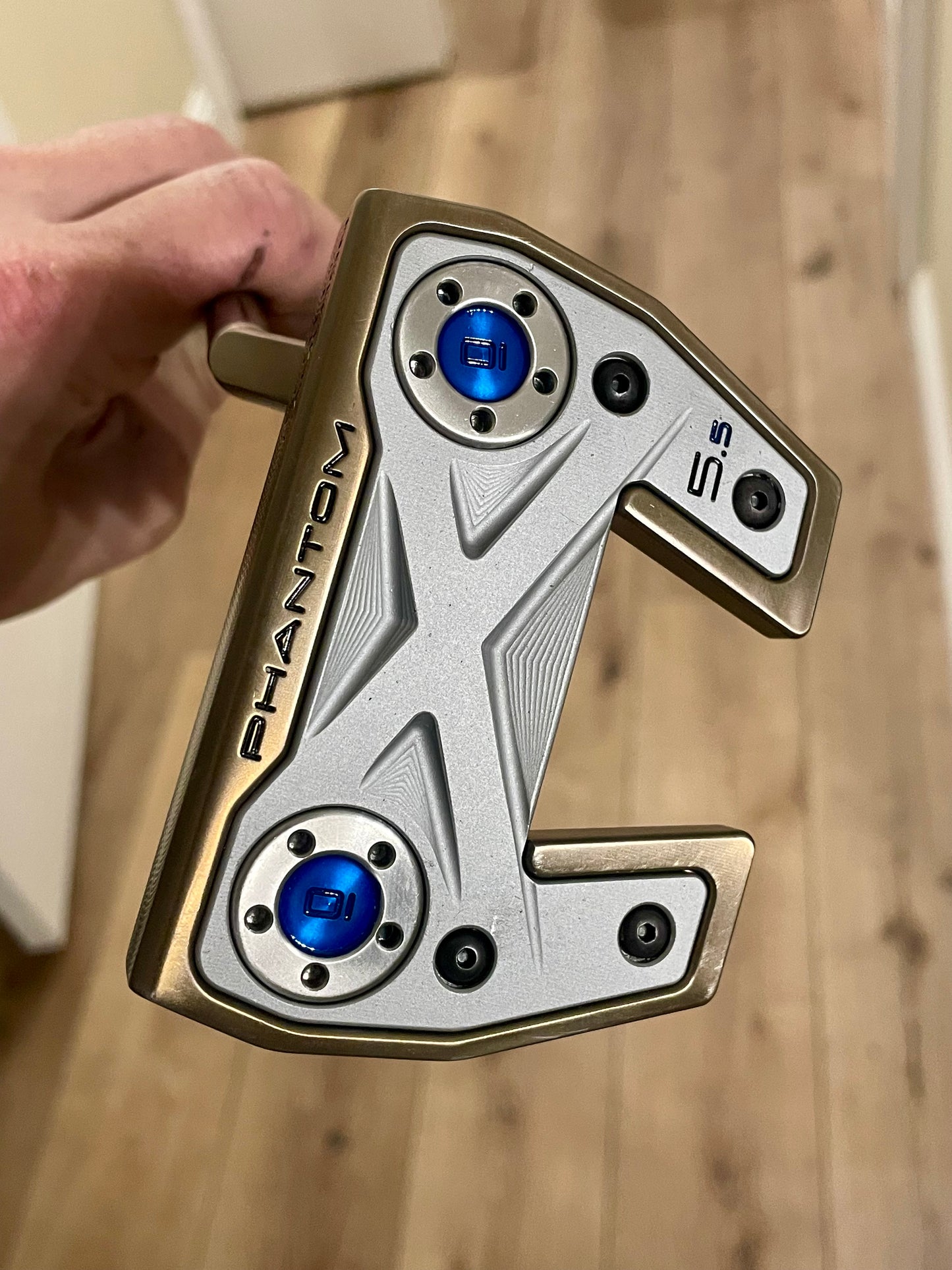 Torched Phantom X5.5 34.5" NEW with a kangaroo grip!