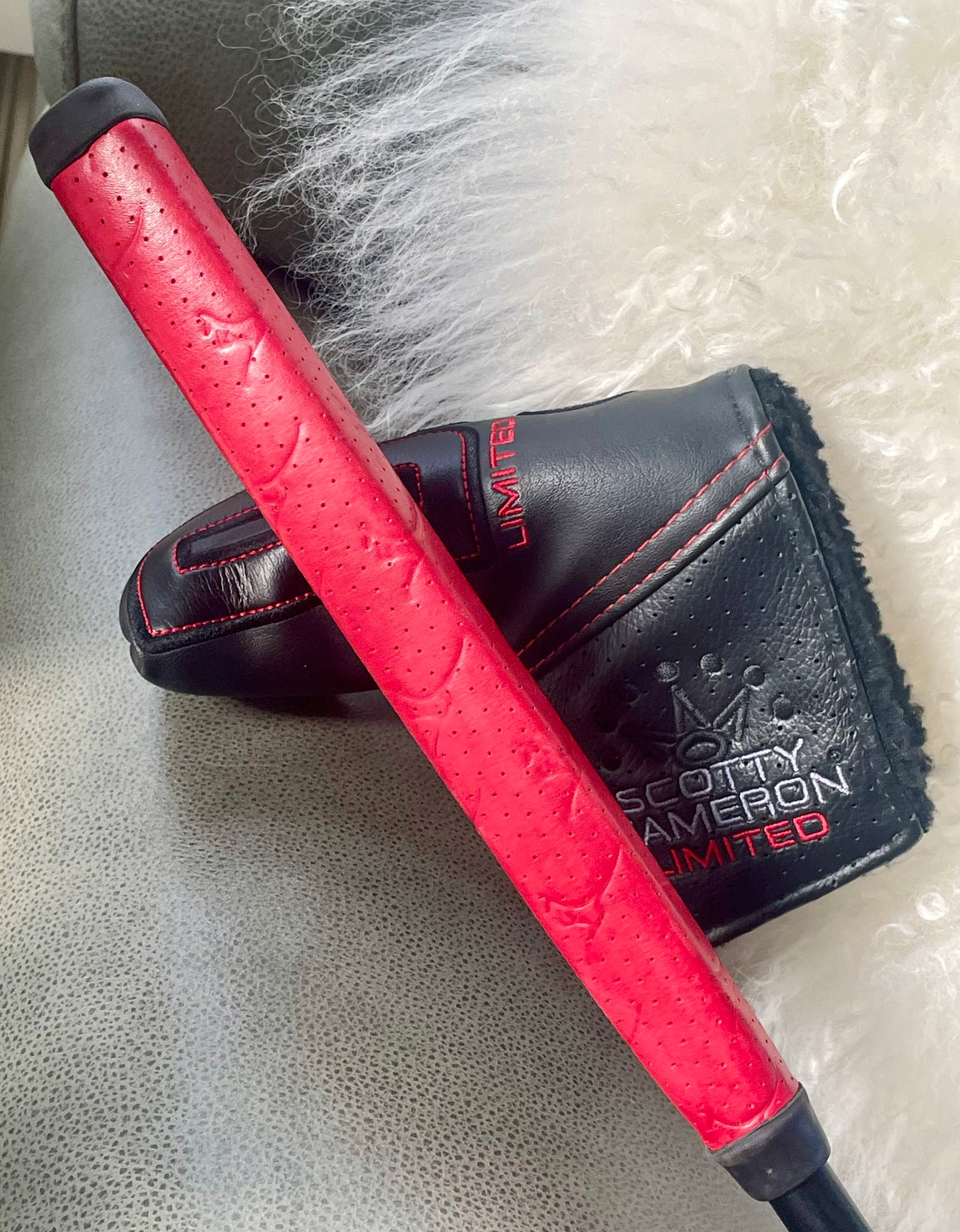 LAGP SoHo // Triple Black limited Santa Fe // STOCK COVER // 34"