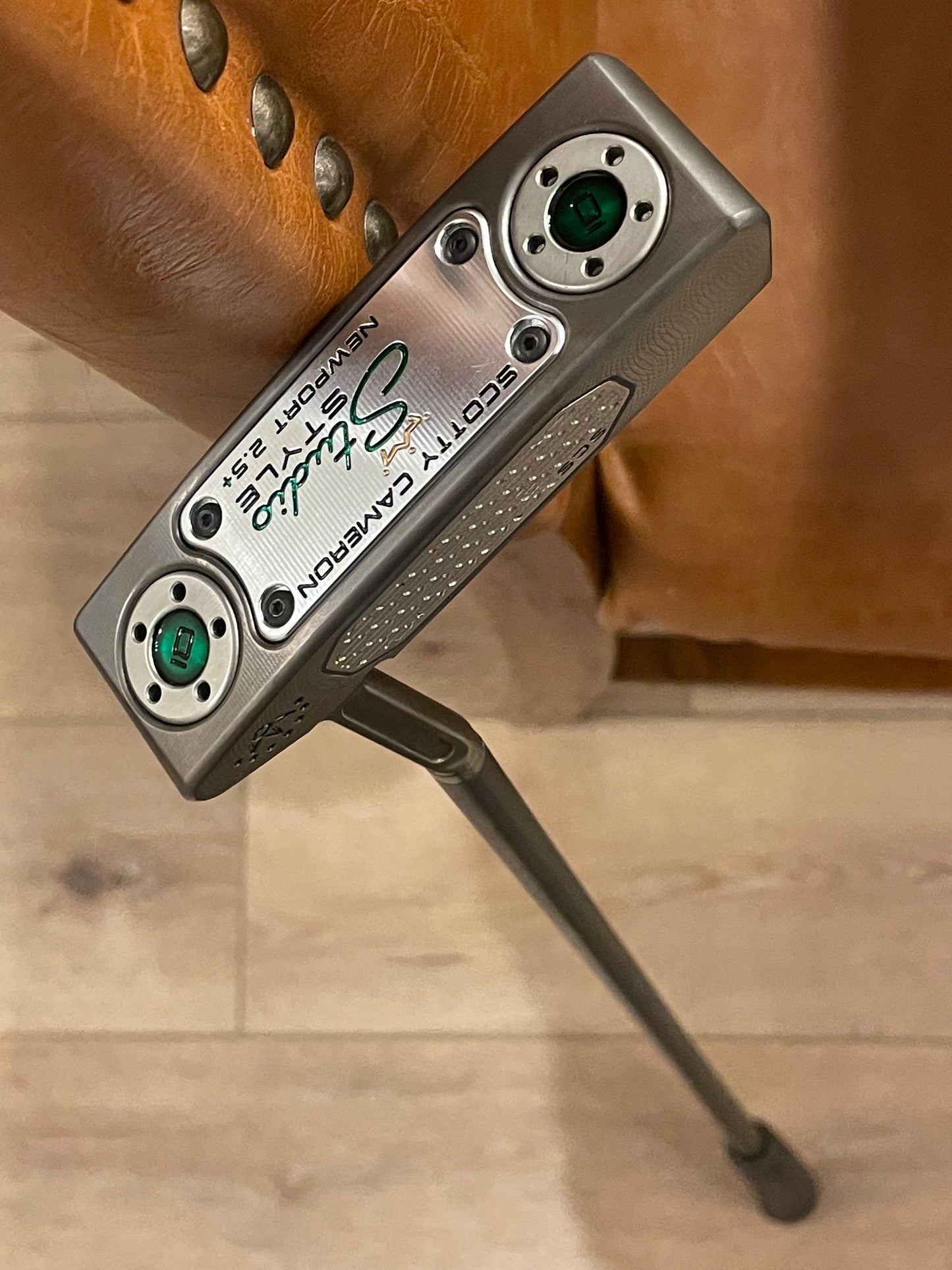 2025 Studio Style Newport 2.5+  DEEP Chromatic Bronze / Candy Green