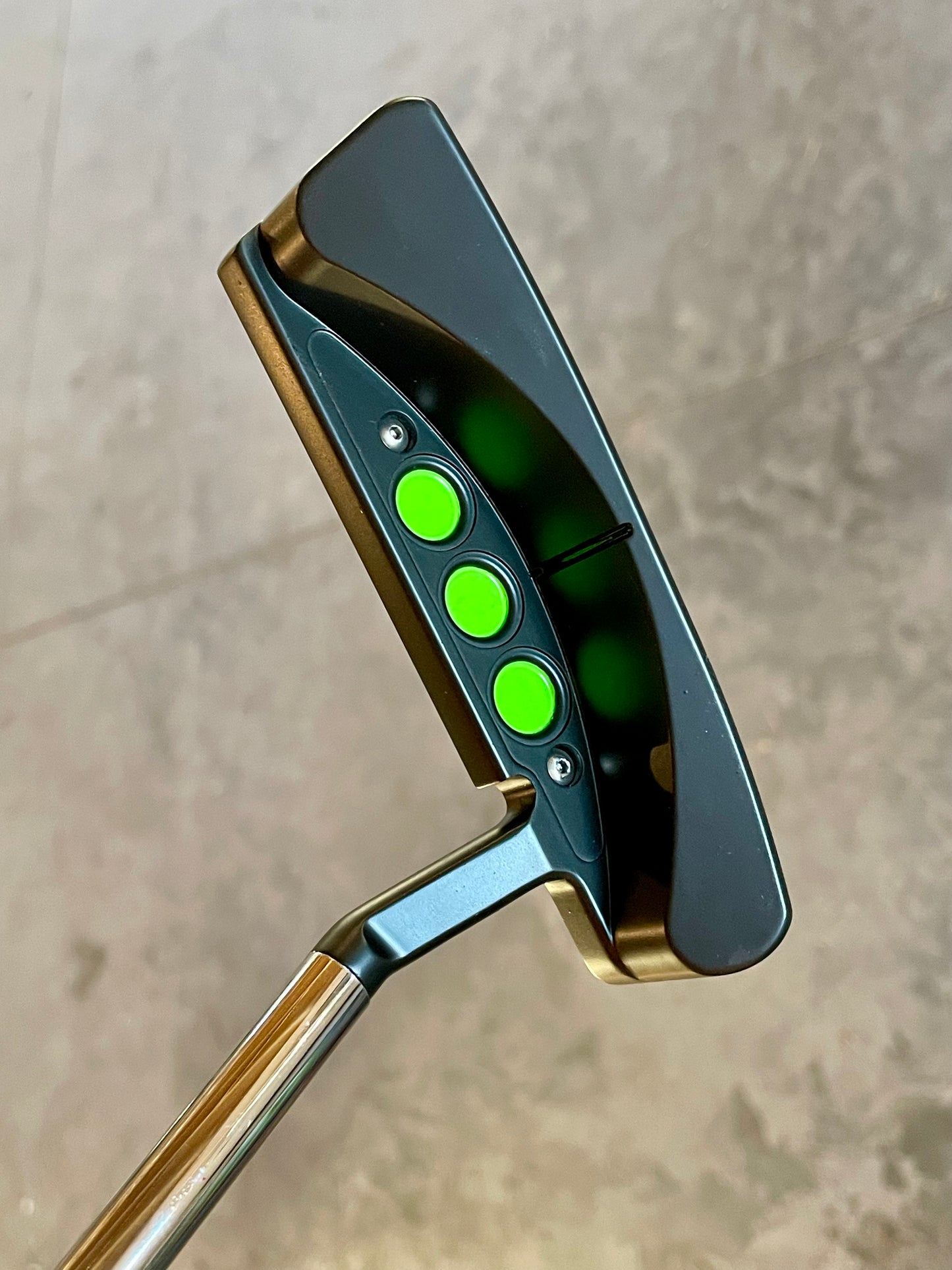NEW 2018 Scotty Laguna Select // Blackout w/ Lime // Original shaft, grip and HC!  35"