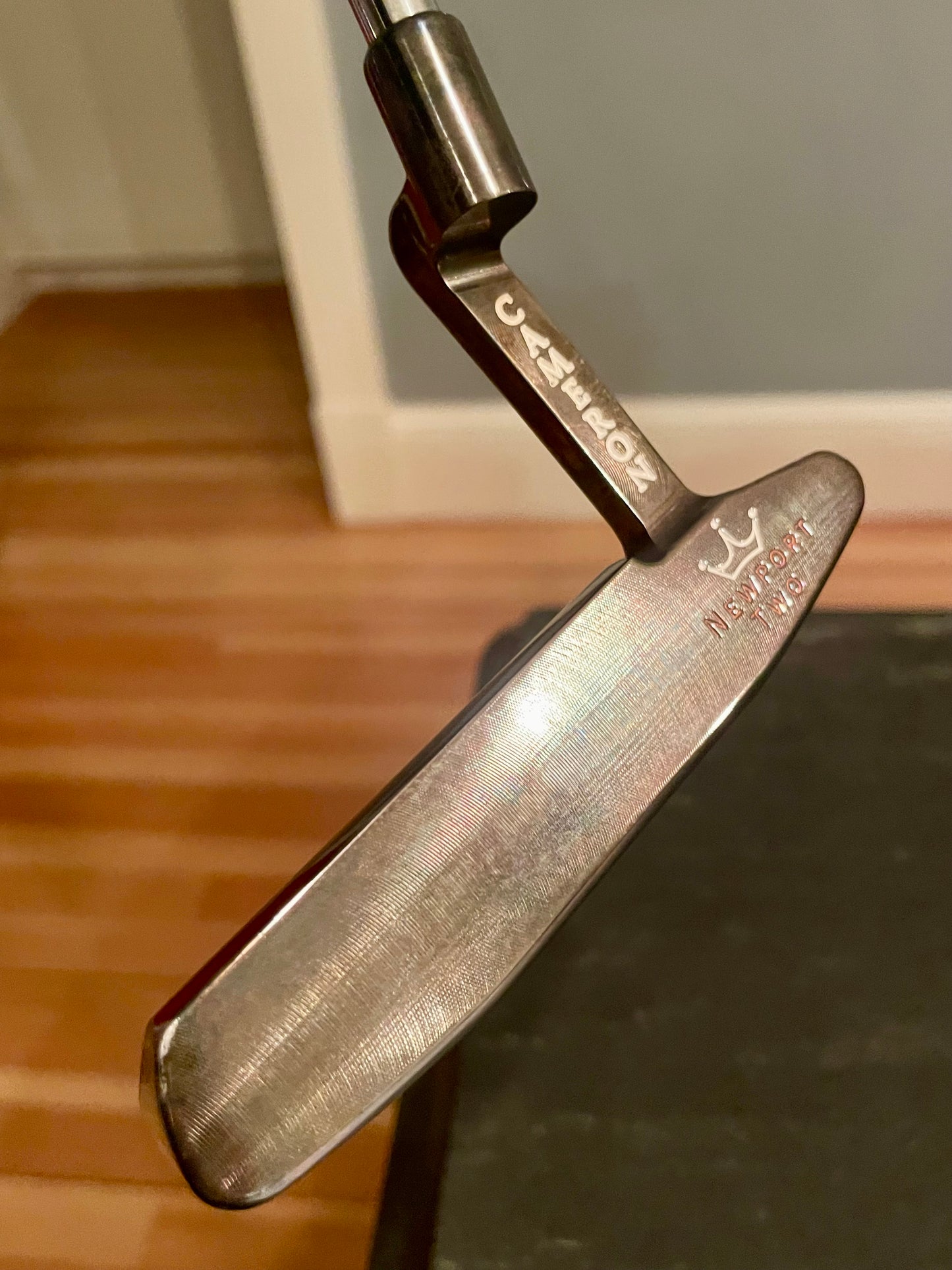 Al Original Art Of Putting Newport 2 Oil Can 35"