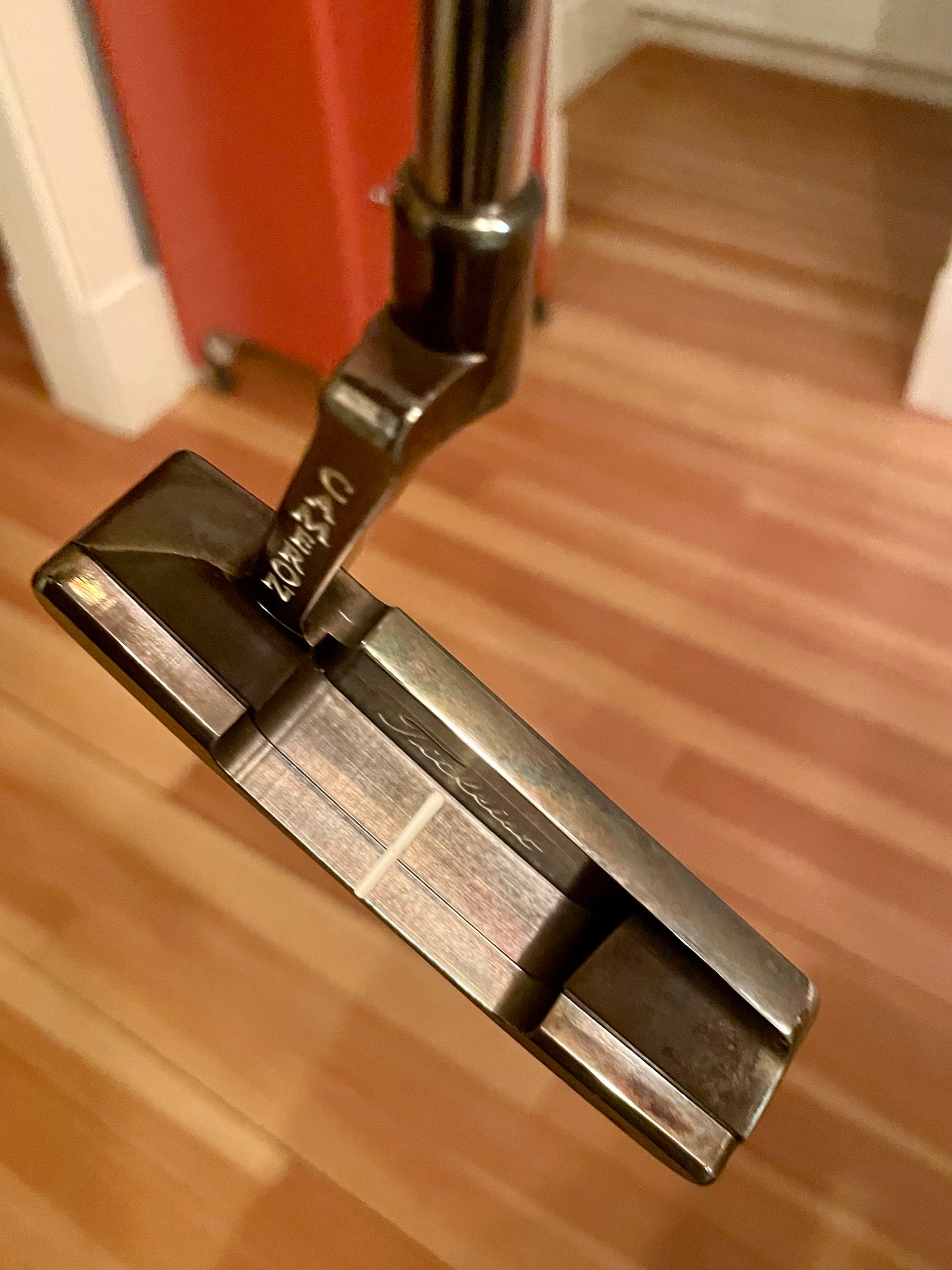 Al Original Art Of Putting Newport 2 Oil Can 35"